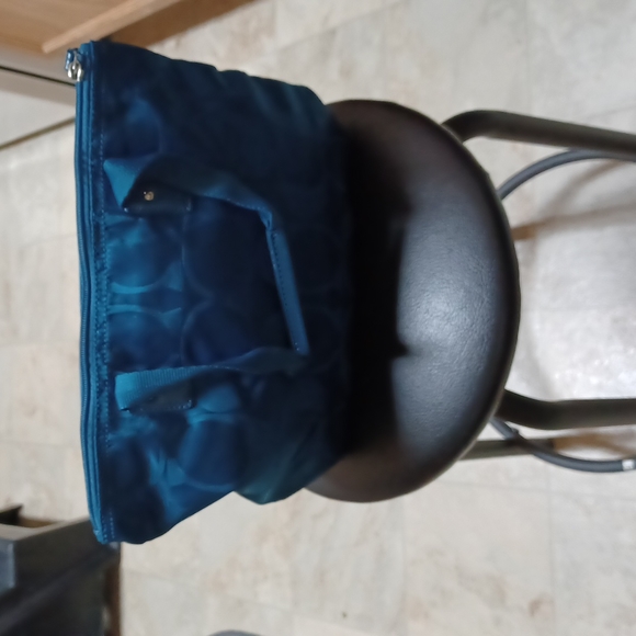 Coach handbag - Picture 2 of 11